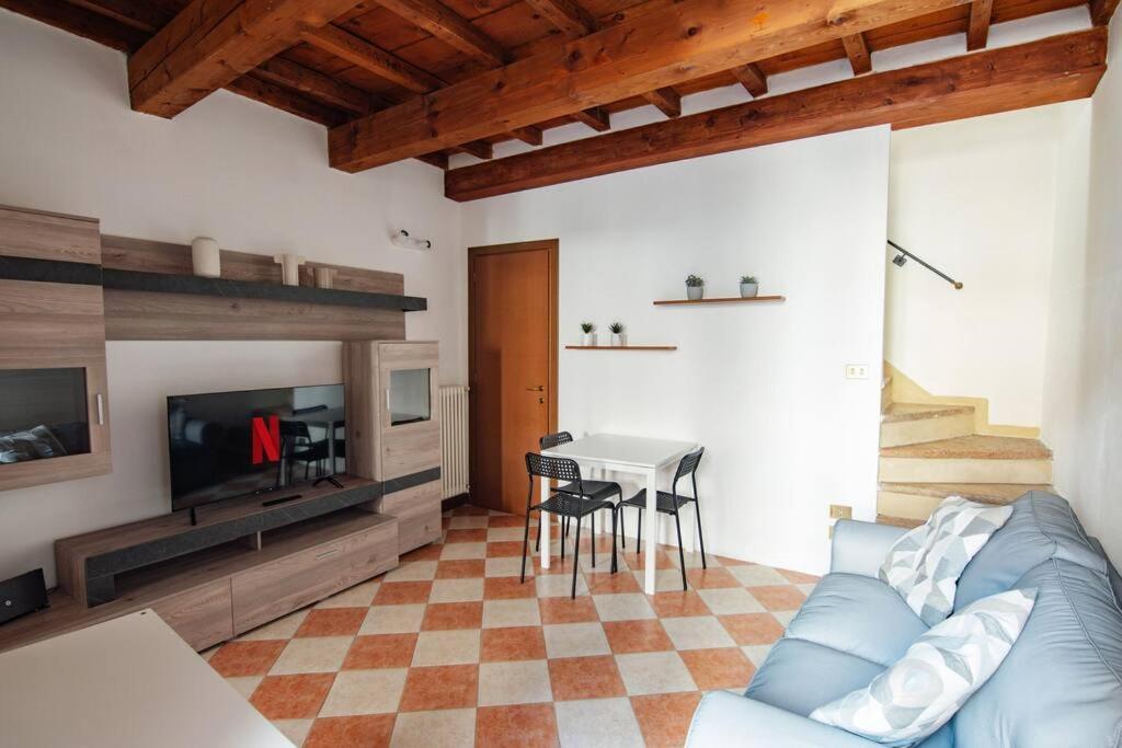 Apartament Casa Benzoni Mantua Zewnętrze zdjęcie
